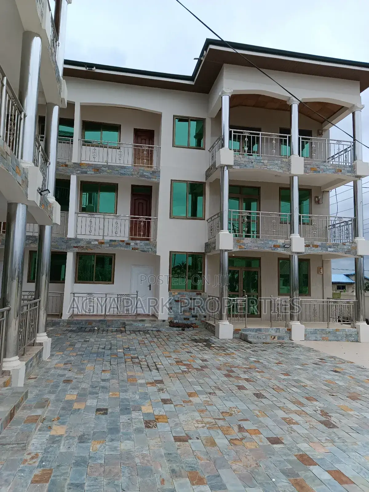 2bdrm Apartment in Amasaman Abloman, Ga West Municipal for rent