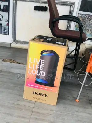 Essential Sony Bluetooth Wireless SRS-XP700 Speakers 