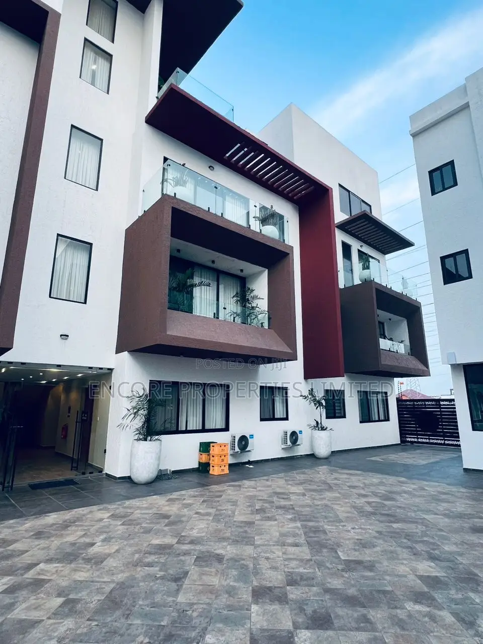Furnished 4bdrm Apartment in Encore Properties, East Legon for rent