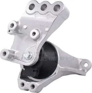 Honda Cr-v 2018 Engine Mount Right. Original Japan.