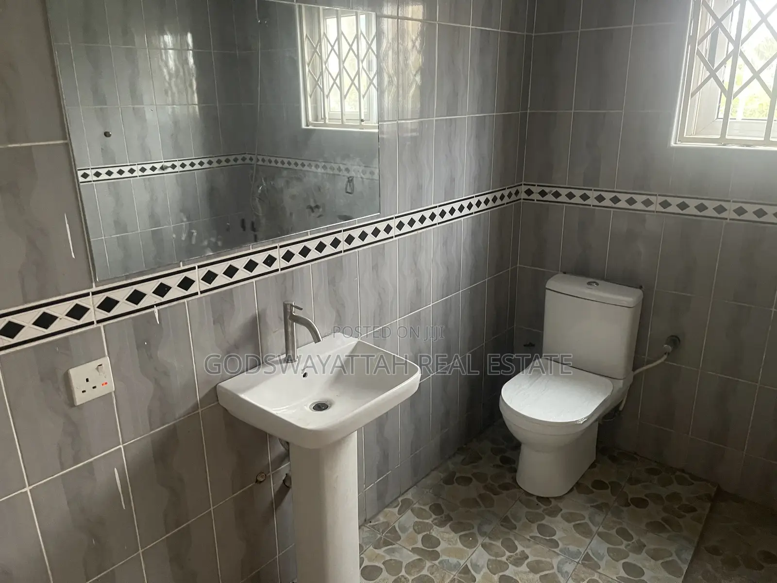 2bdrm Apartment in East Legon, Adjiriganor for rent