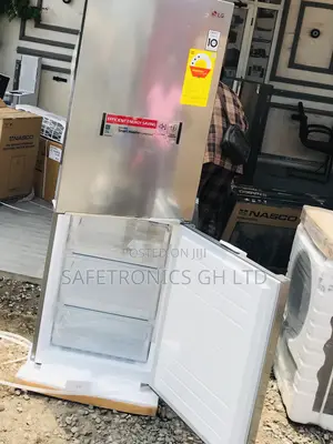 GC-B99NLJM Doubledoor Bottomfreezer LG Fridge S