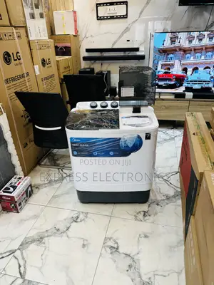Transparent Lid Sleek WM Midea 7kg Top Load
