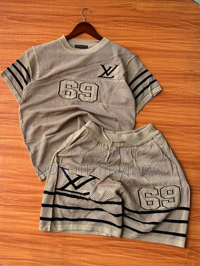 Men’S Top and Down