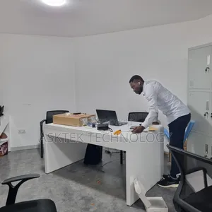 Security Systems Technician