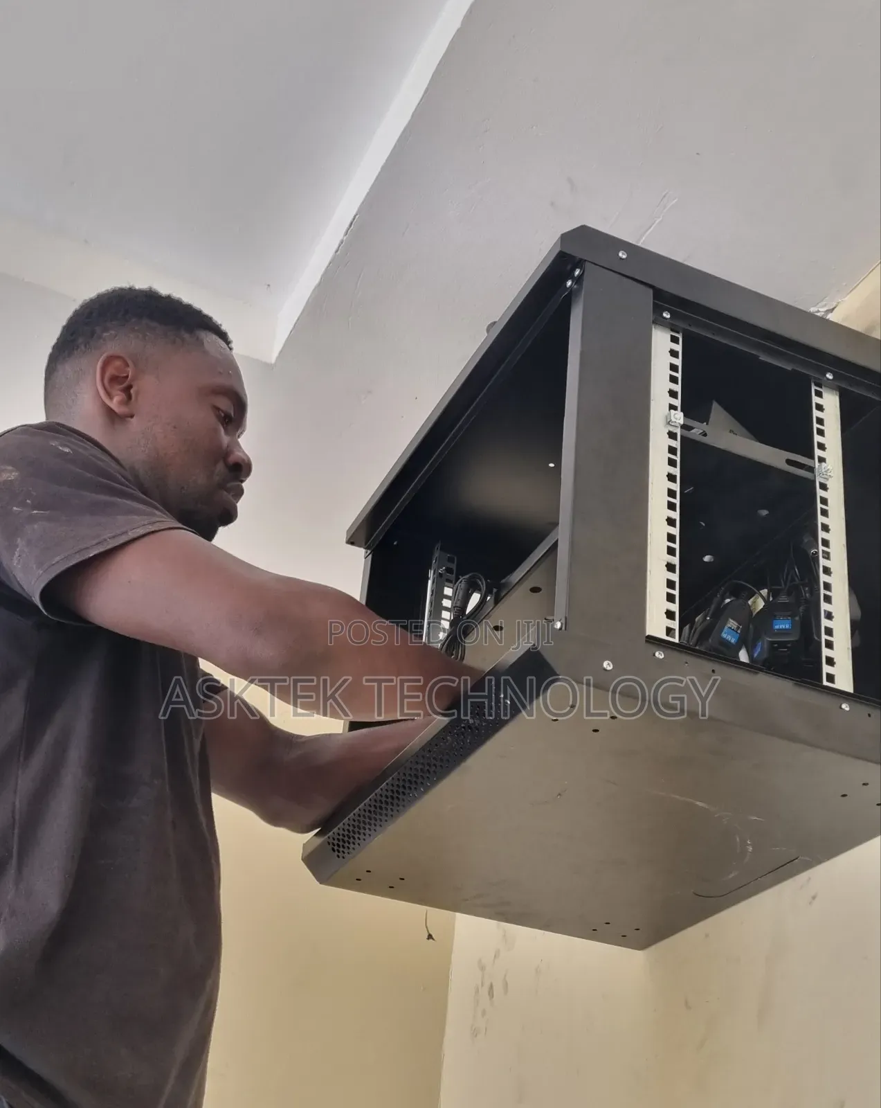 Security Systems Technician