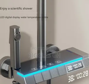 Led Temperature Display 4 in 1 Shower - Piano Shower