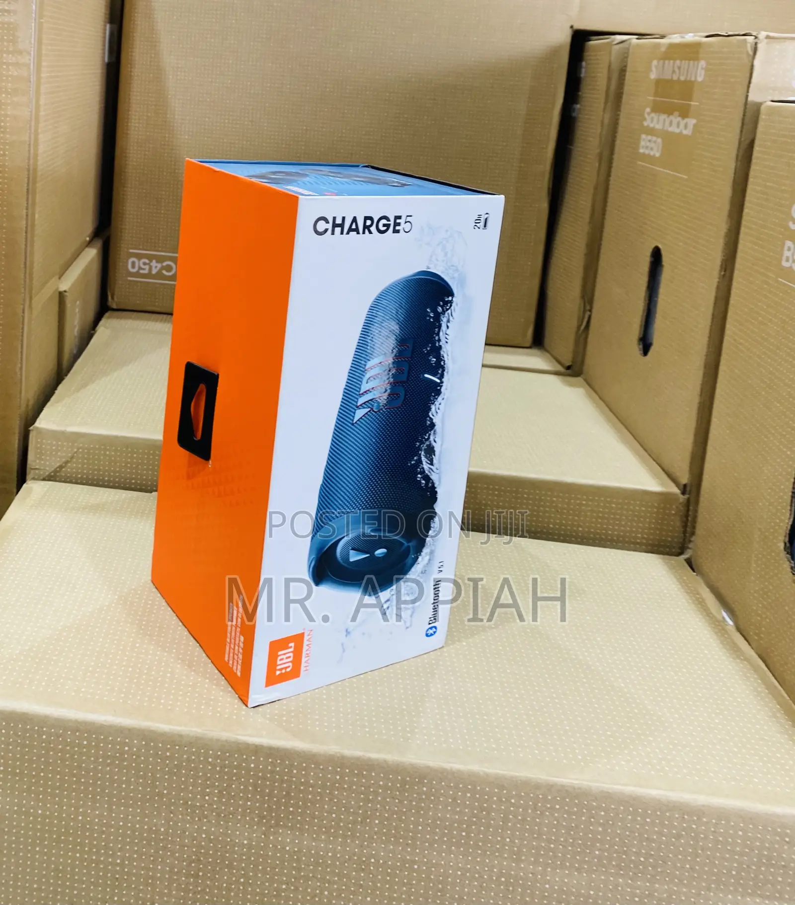 Well Designed JBL Charge 5 Wireless Bluetooth Speaker