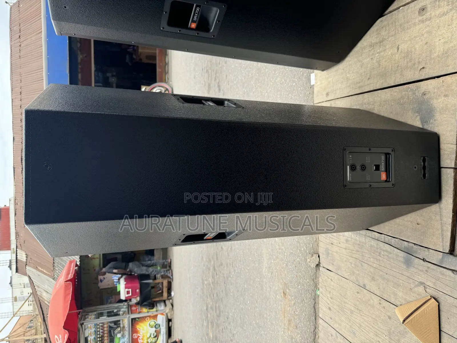 JBL Srx700