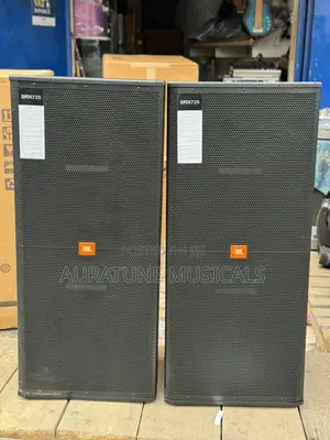 JBL Srx700