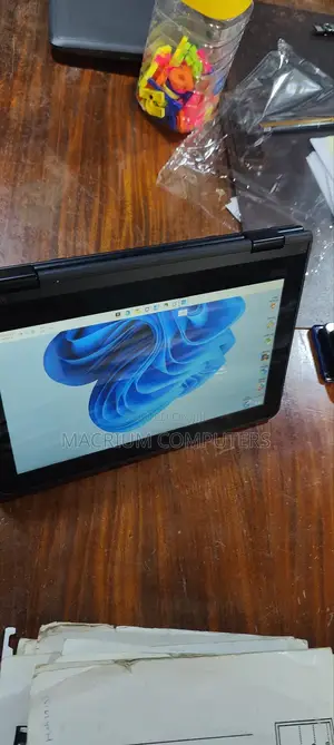 Laptop Lenovo IdeaPad Yoga 11 8GB Intel Pentium SSD 128GB