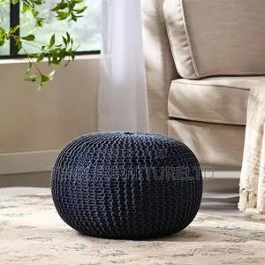 Pouf / Pouf (KNIT WEAVE:)