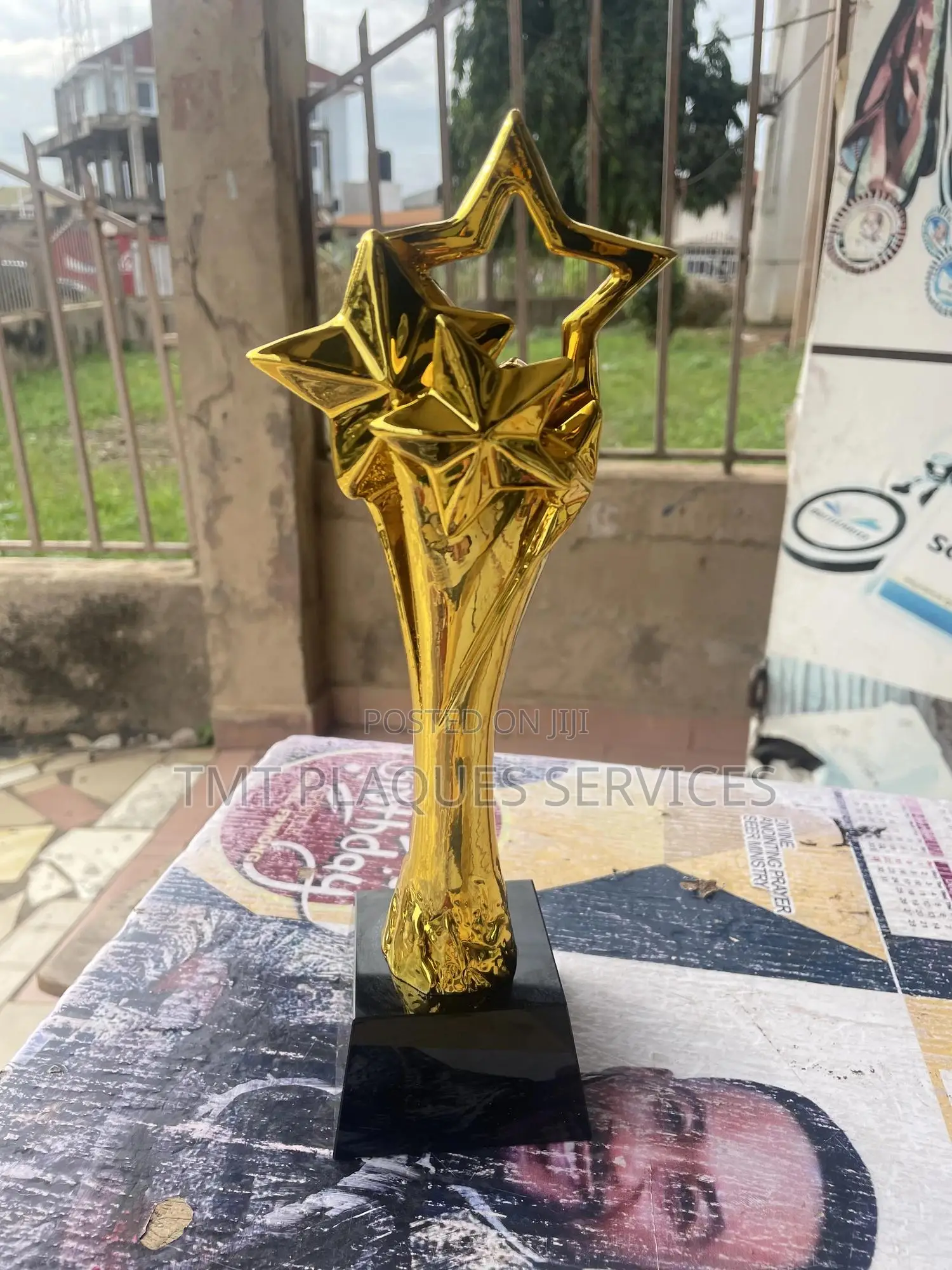 Gold Crystal Plaque Available for Your Awards and Events