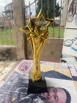 Gold Crystal Plaque Available for Your Awards and Events