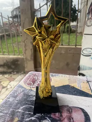 Gold Crystal Plaque Available for Your Awards and Events