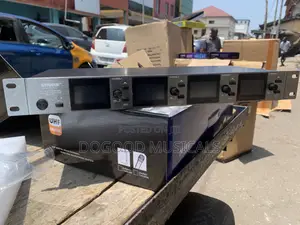 Shure Mx-7070 4in1 2-Handheld,2-Head Wireless Microphone