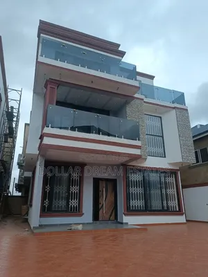 5bdrm House in East Legon for sale