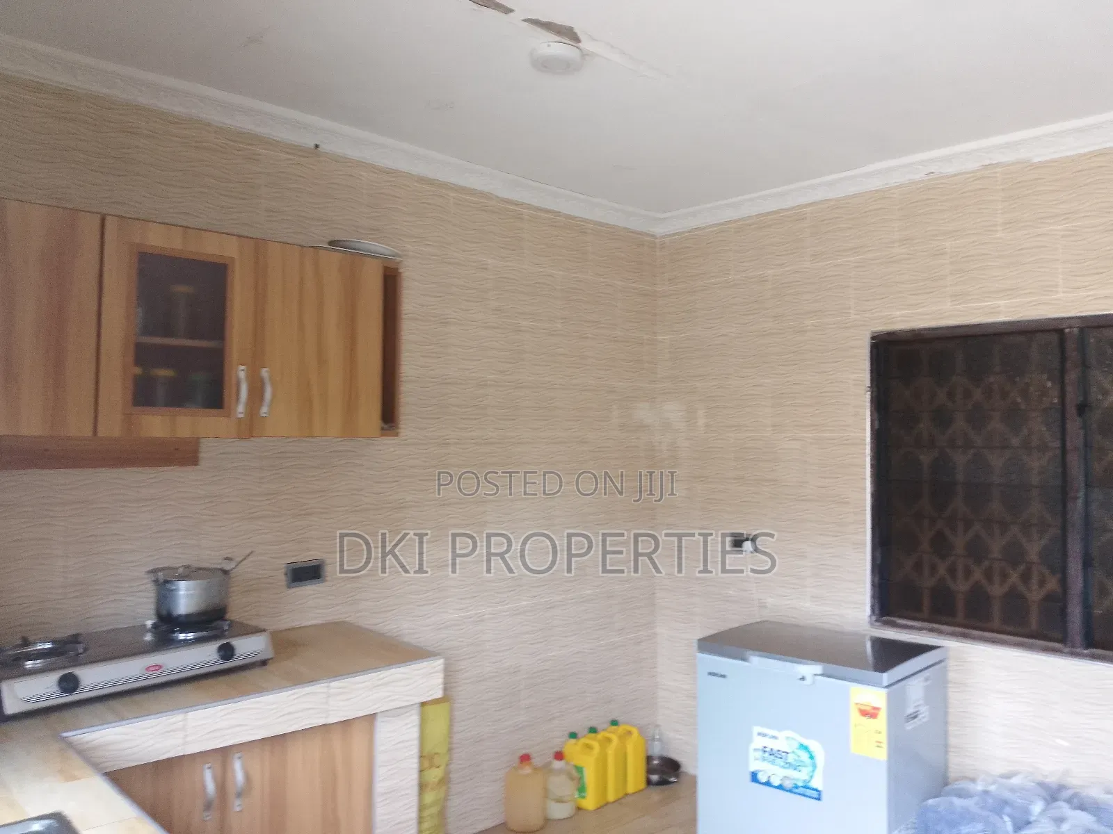 3bdrm House in Dki Properties, Oyibi for sale