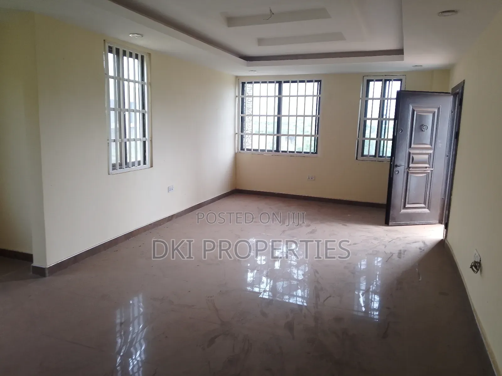 4bdrm House in Dki Properties, Oyibi for rent