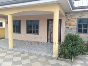 3bdrm House in Dki Properties, Oyibi for sale