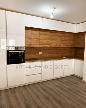 Modern Kitchen Cabinent