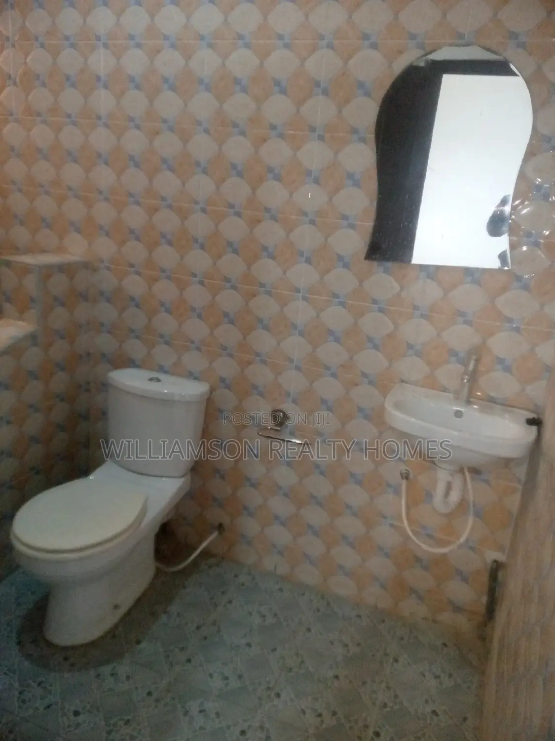 1bdrm Apartment in Community 18 Area, Spintex for rent