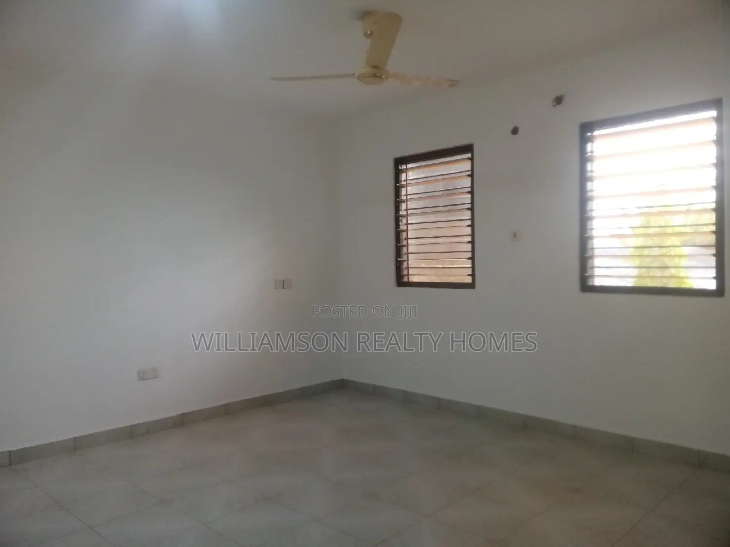 1bdrm Apartment in Community 18 Area, Spintex for rent