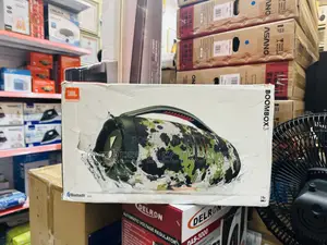 Rich  Sound Quality JBL Boombox 3 Bluetooth