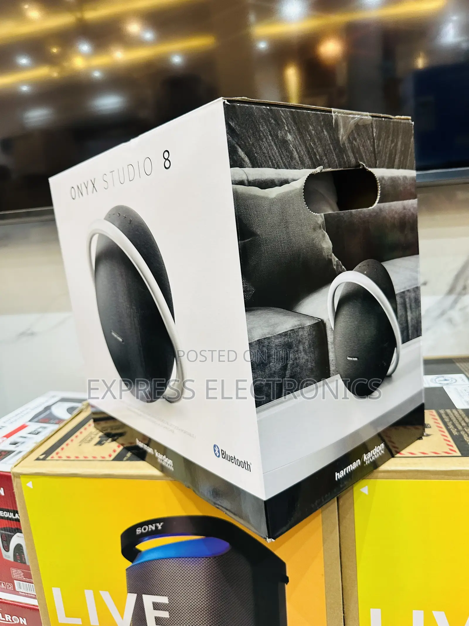 Onyx 8 Studio Bluetooth Speaker Black