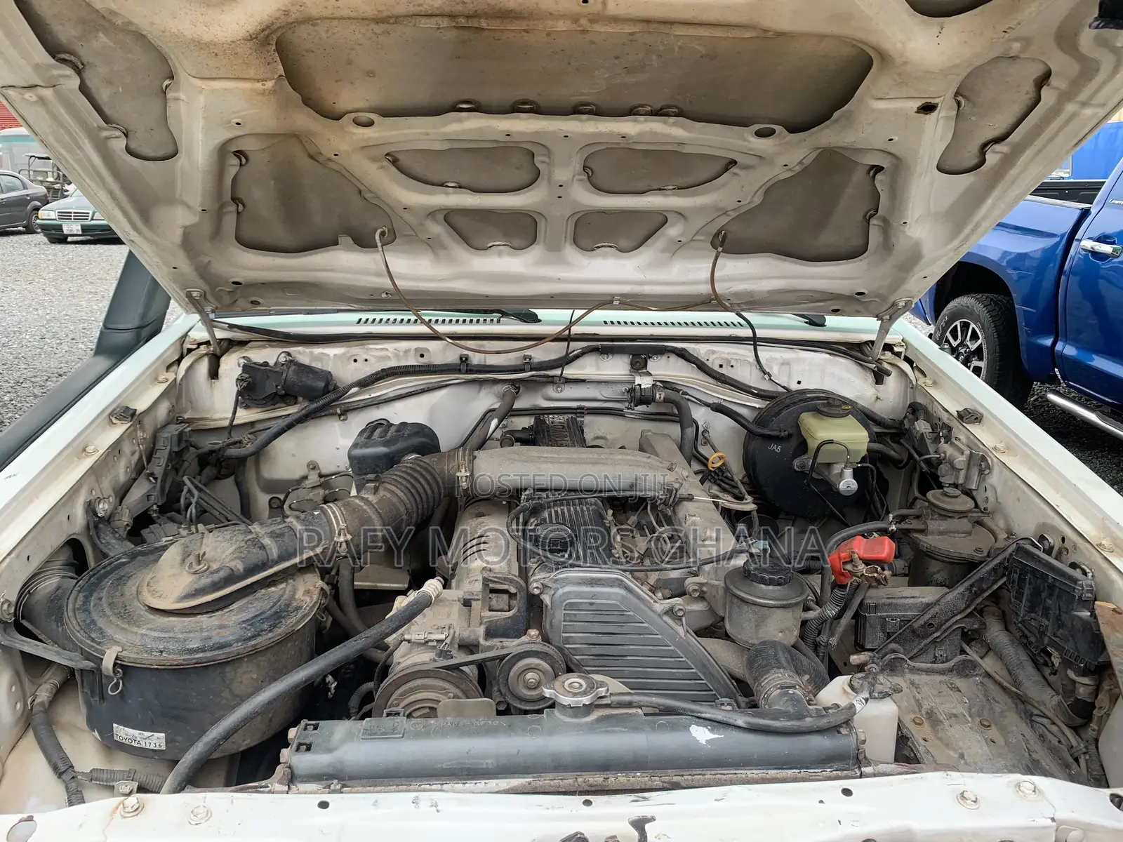 Toyota Land Cruiser 4.5 V8 DSL 2012 White