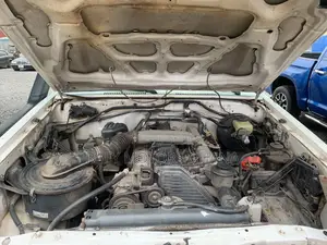 Toyota Land Cruiser 4.5 V8 DSL 2012 White