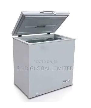 The Neat MIDEA-99LTR-CHEST-FREEZER-HS-131CN