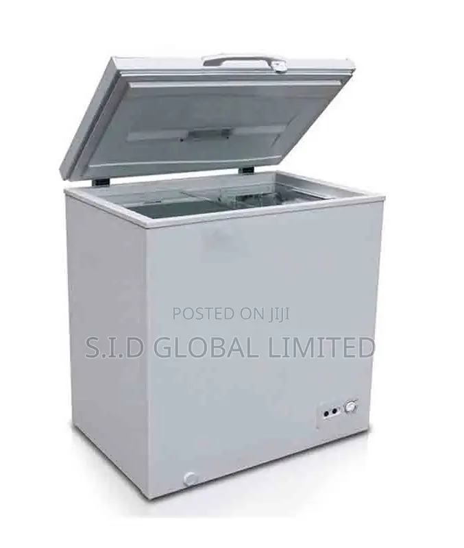 The Neat MIDEA-99LTR-CHEST-FREEZER-HS-131CN