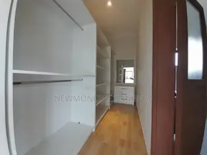 4bdrm Duplex in Amanfrom,Adenta, Accra Metropolitan for sale