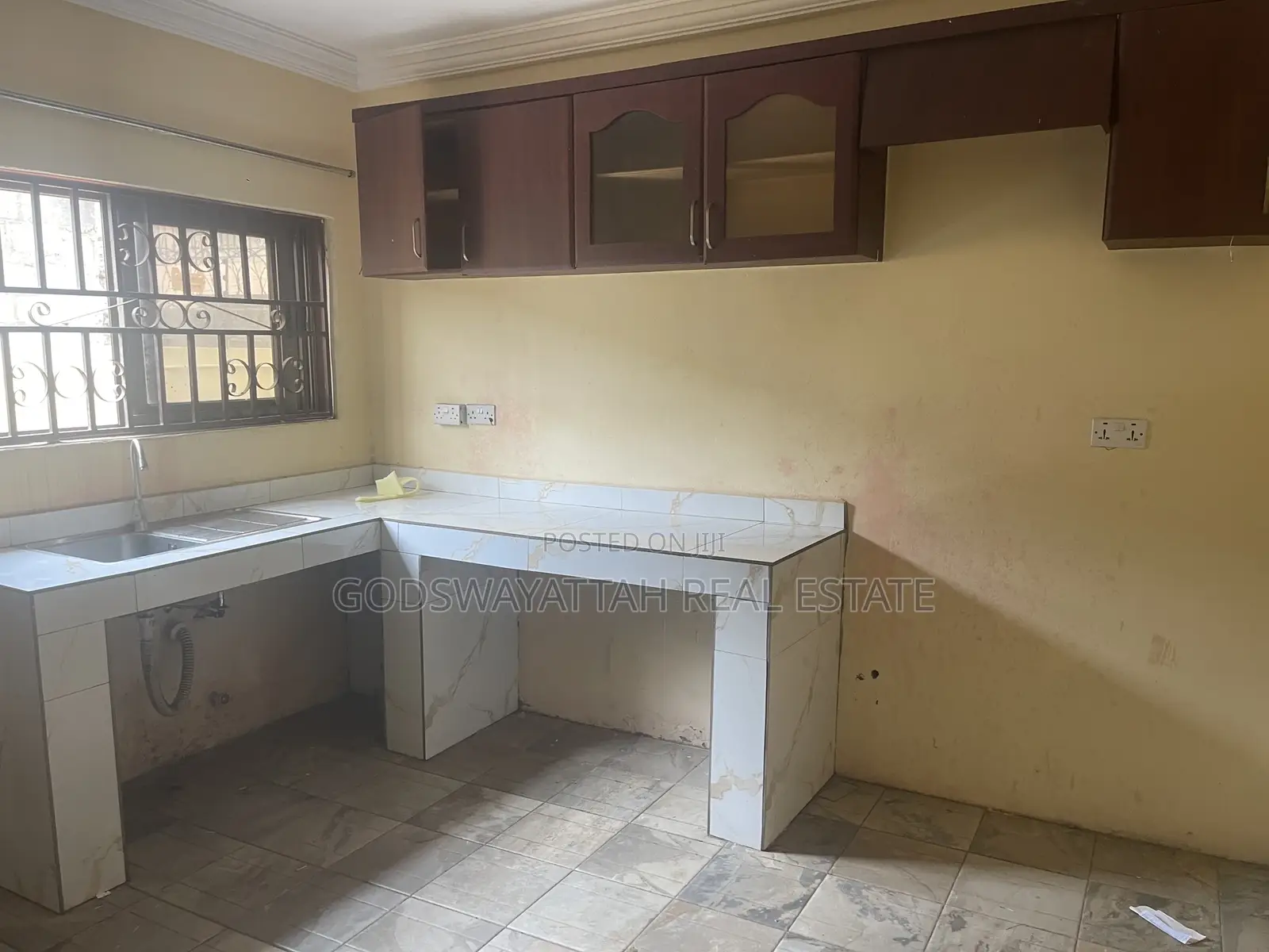 3bdrm House in East Legon, Adjiriganor for rent