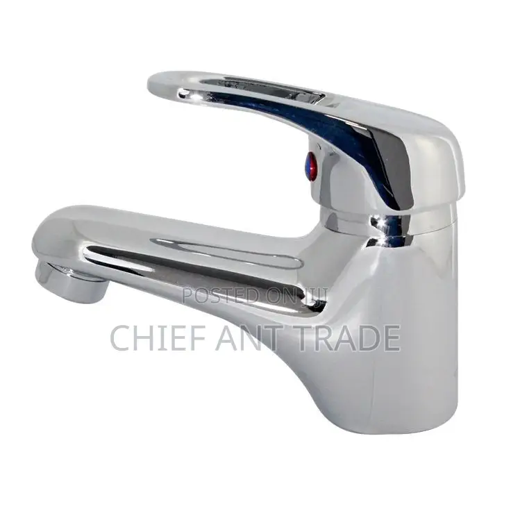 Short Faucet / Tap. Hot Cold. DK01