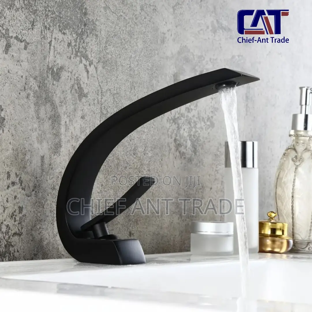 Faucet / Tap Curved. Fk-8045.