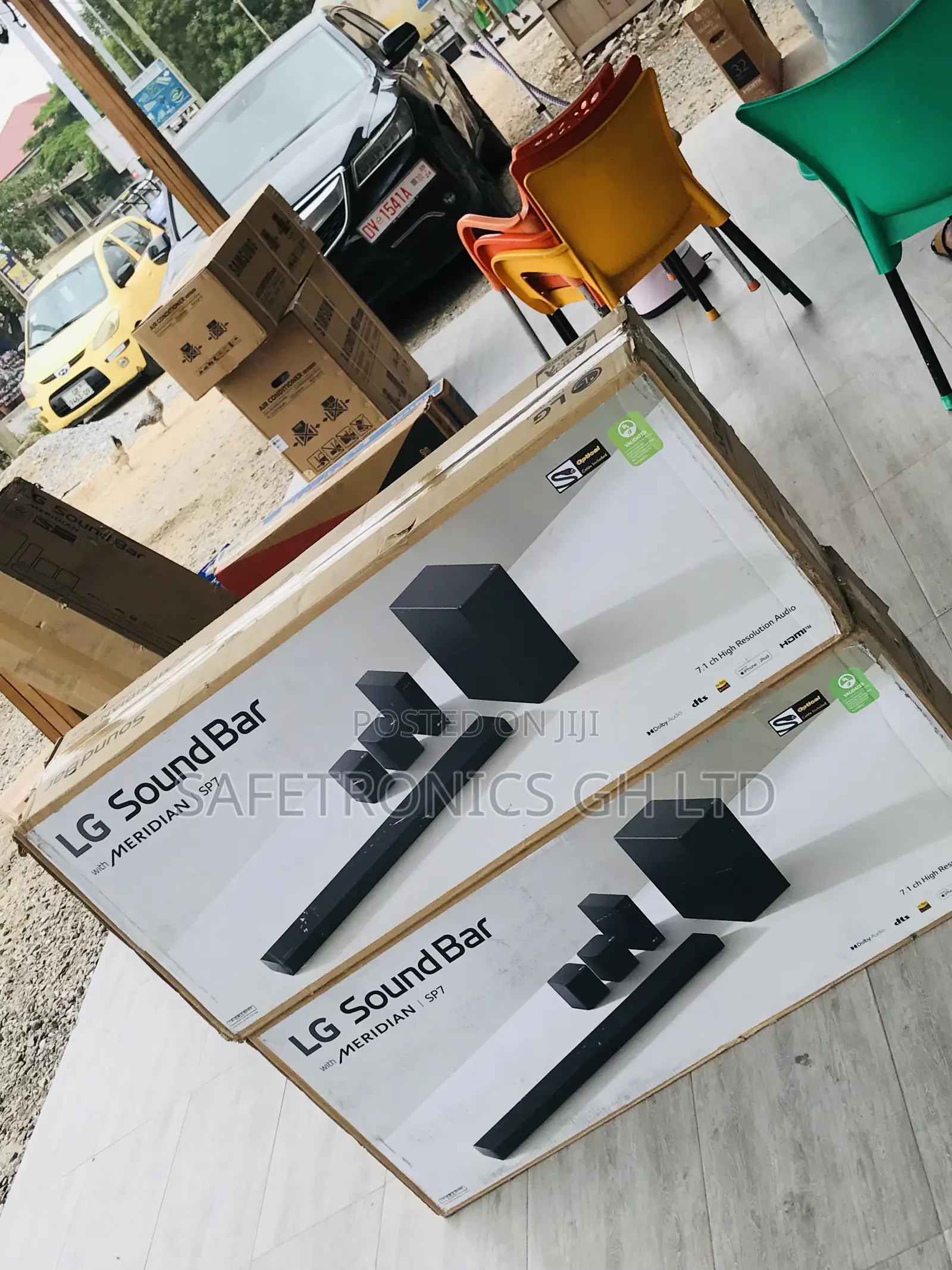 Available SP7R Bluetooth Wireless Black Soundbar