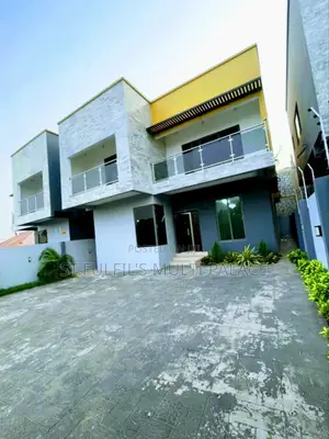 4bdrm House in Oyarifa, Adenta for sale