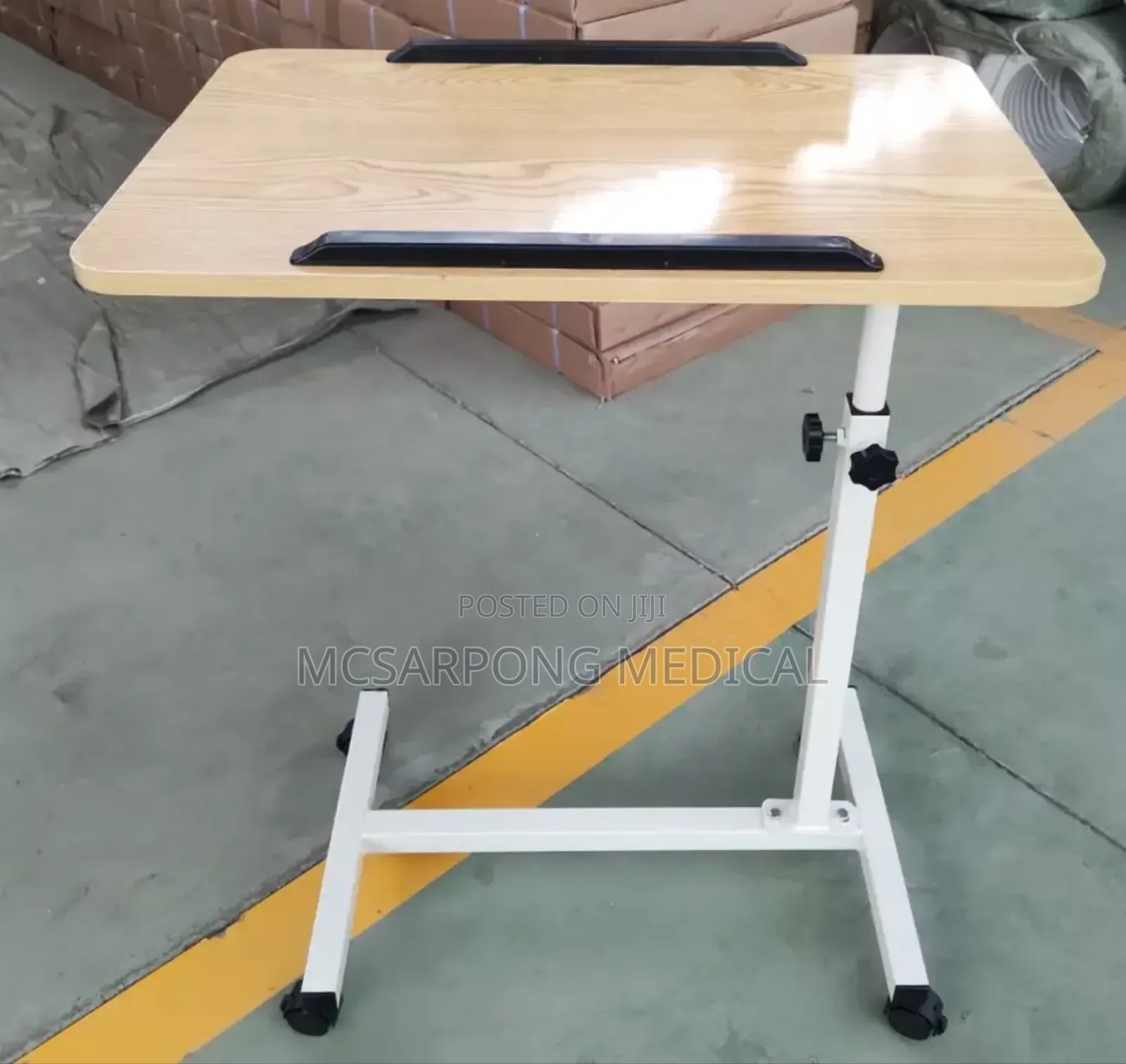 Overbed Cardiac Table