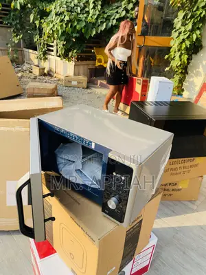 28L Samsung Countertop Electric Microwave Oven(Ms28f303) 