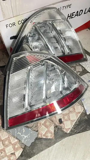 Ford Taurus 08 Taillight