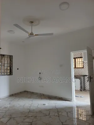1bdrm Apartment in Dorns Properties, New Town for rent