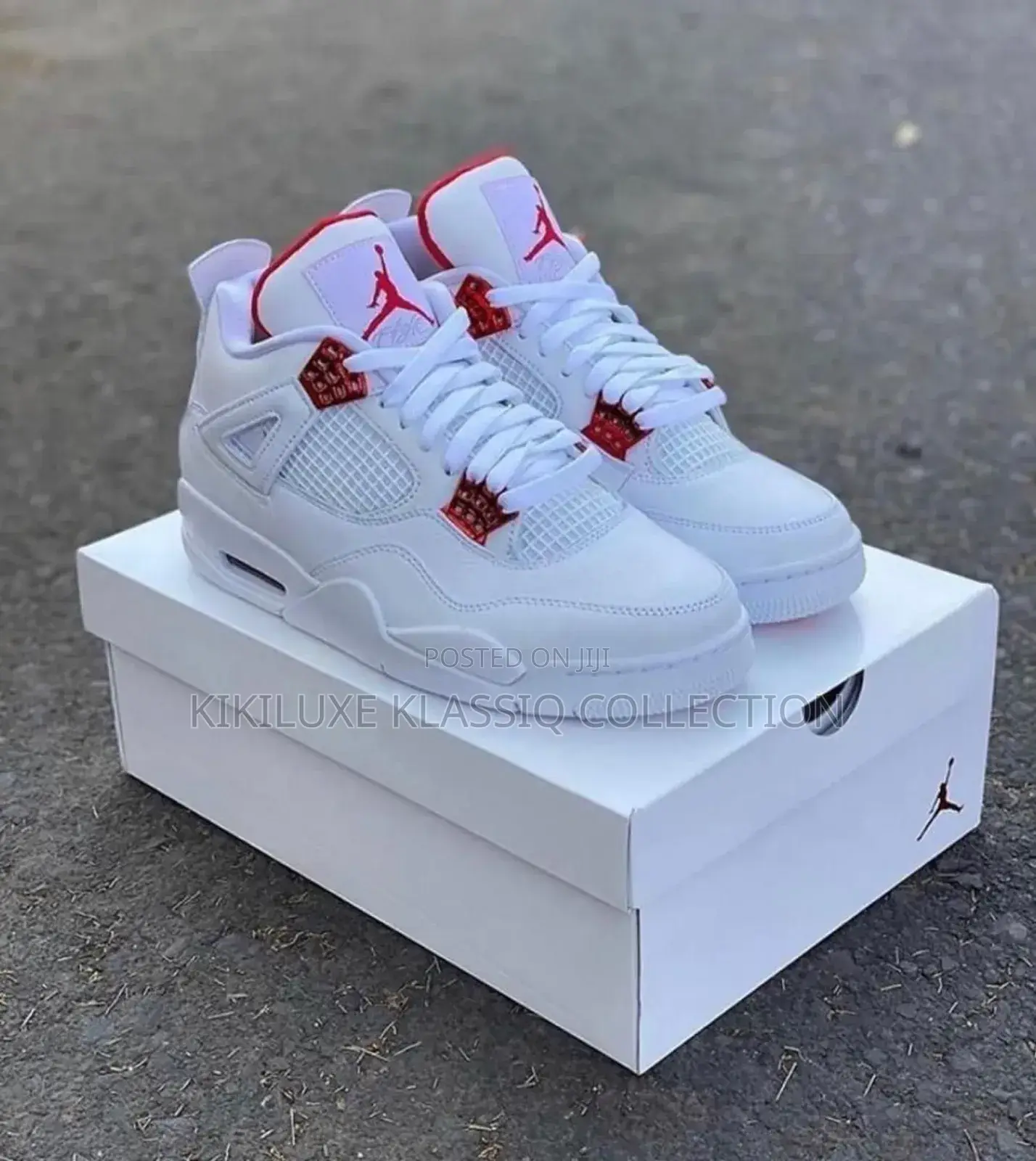 Air Jordan 4 Sneakers