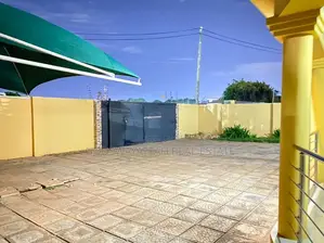 3bdrm House in East Legon, Adjiriganor for rent