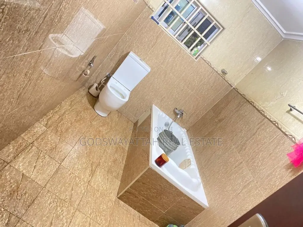 3bdrm House in East Legon, Adjiriganor for rent