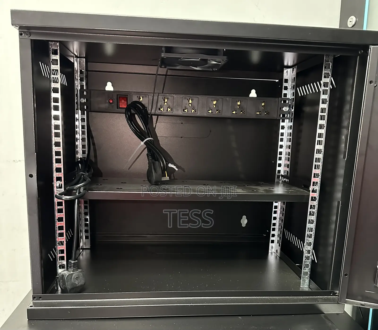 6u/7u Rack Cabinet With Fan and Pdu Wall Mountable
