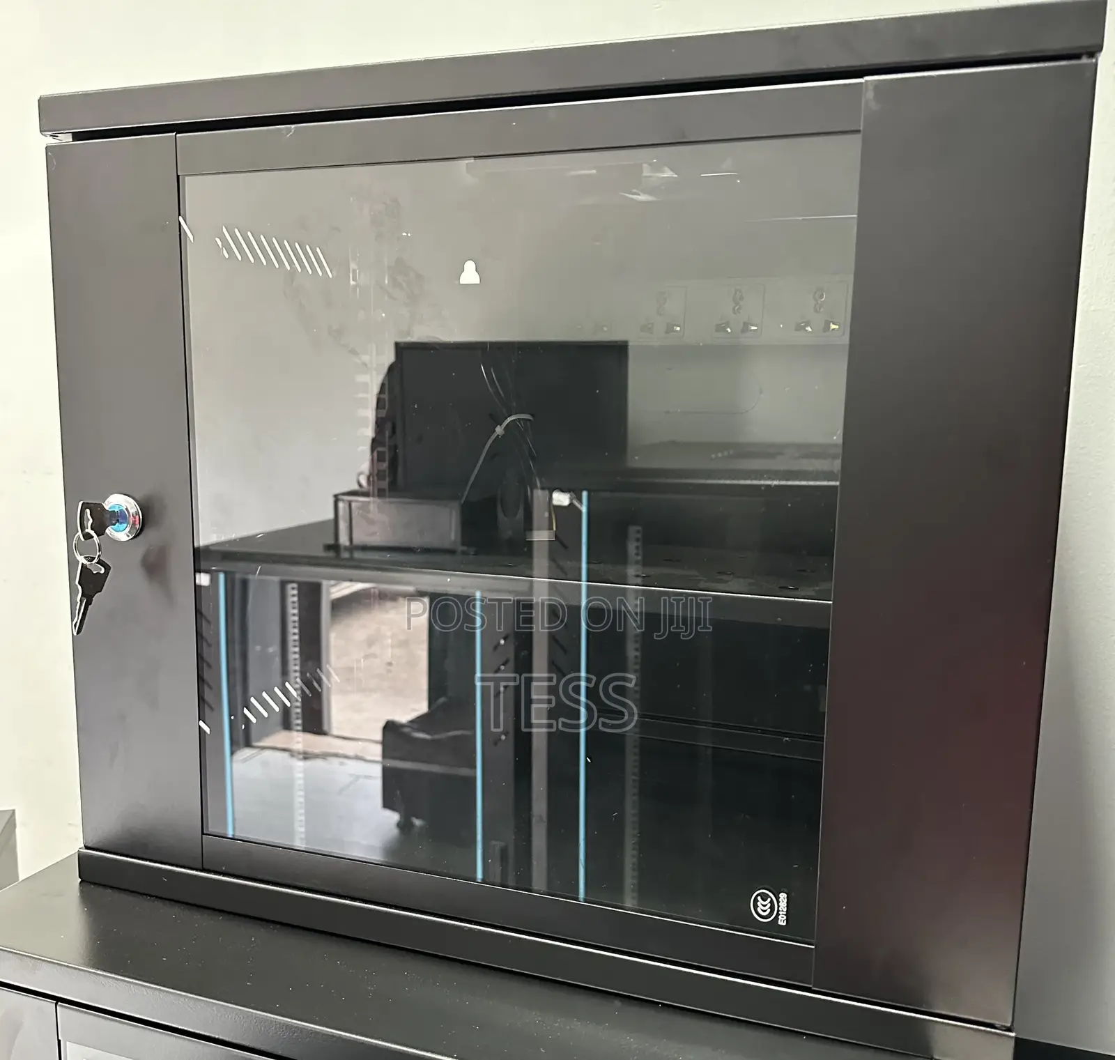 6u/7u Rack Cabinet With Fan and Pdu Wall Mountable