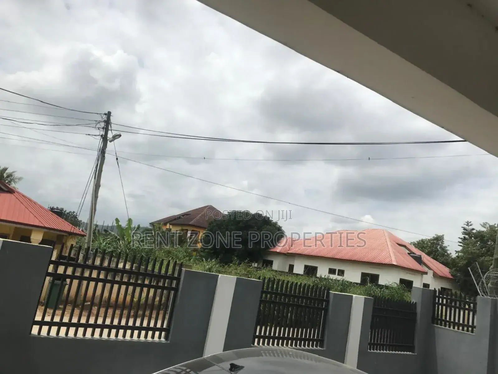 Fully Furnished 2 Bedroom Apartment for Short Stay
