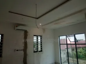 2bdrm Duplex in Lake Side Estate for sale